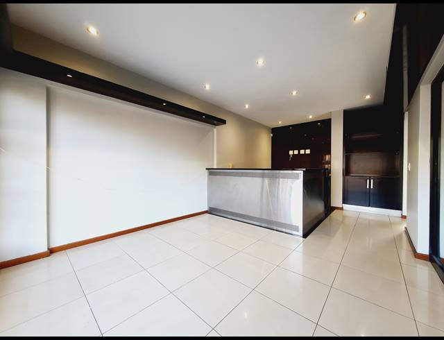278M² OFFICE TO LET IN CARLSWALD